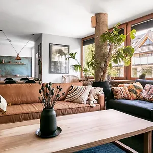  Apartment Ethnica & Gallery Poland
